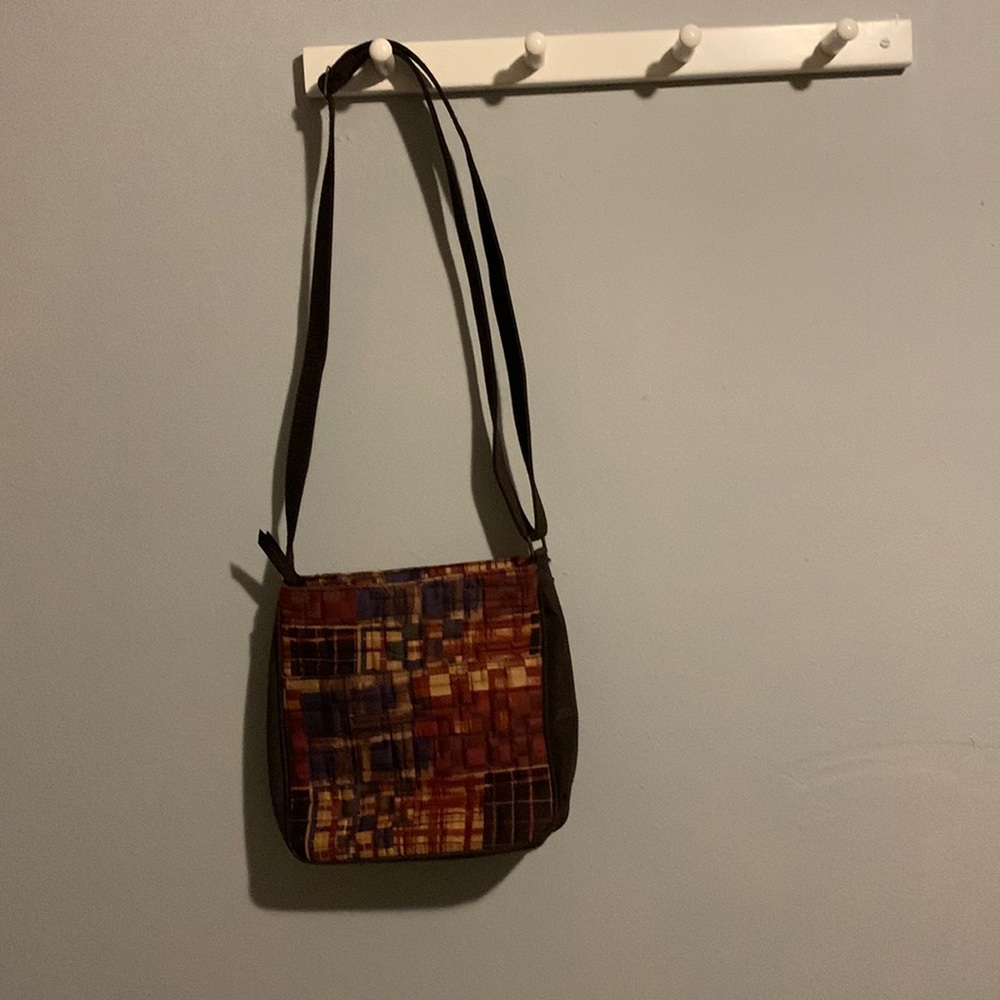 Donna Sharp quilted crossbody bag
